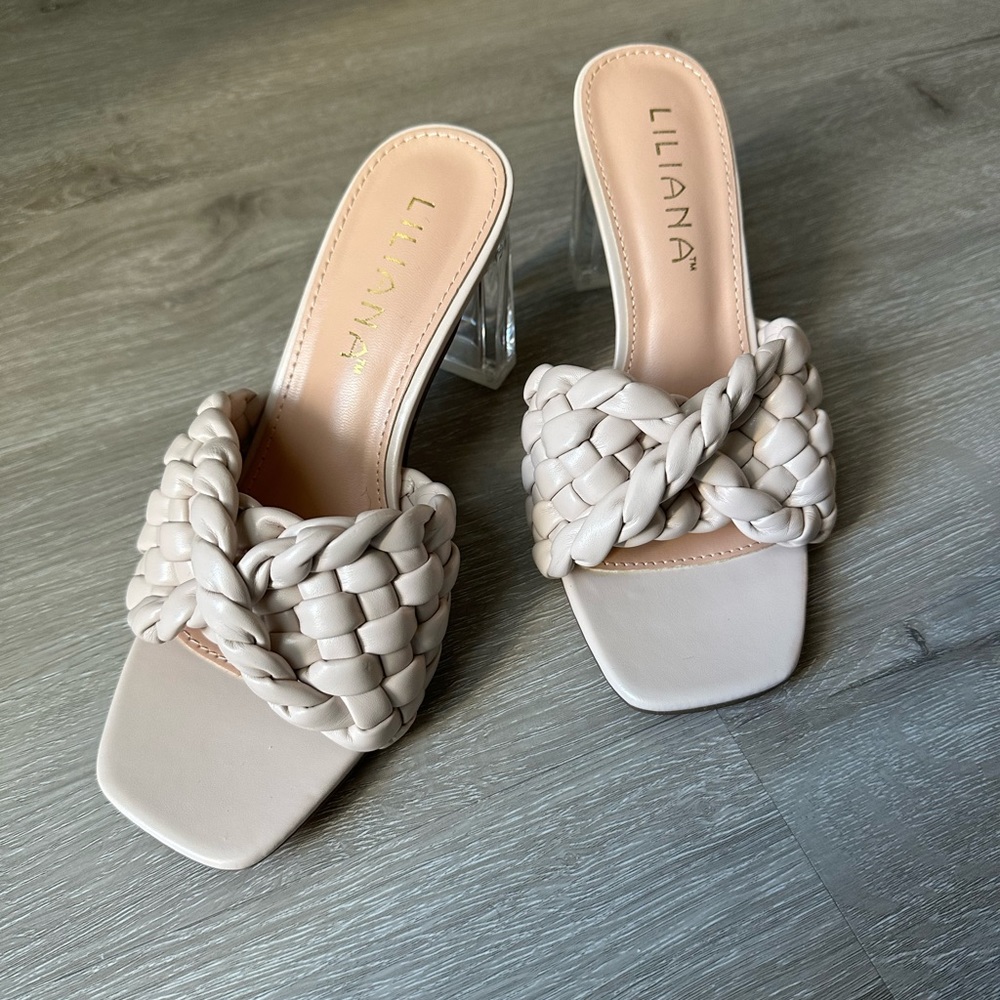 Chunky Knit Glass Heals